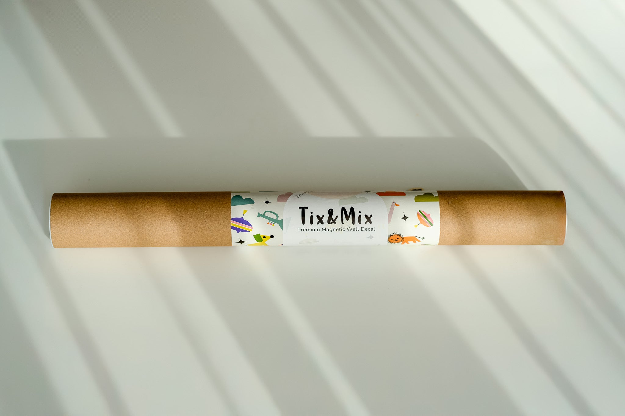 Magnetic wall decal White Pudding