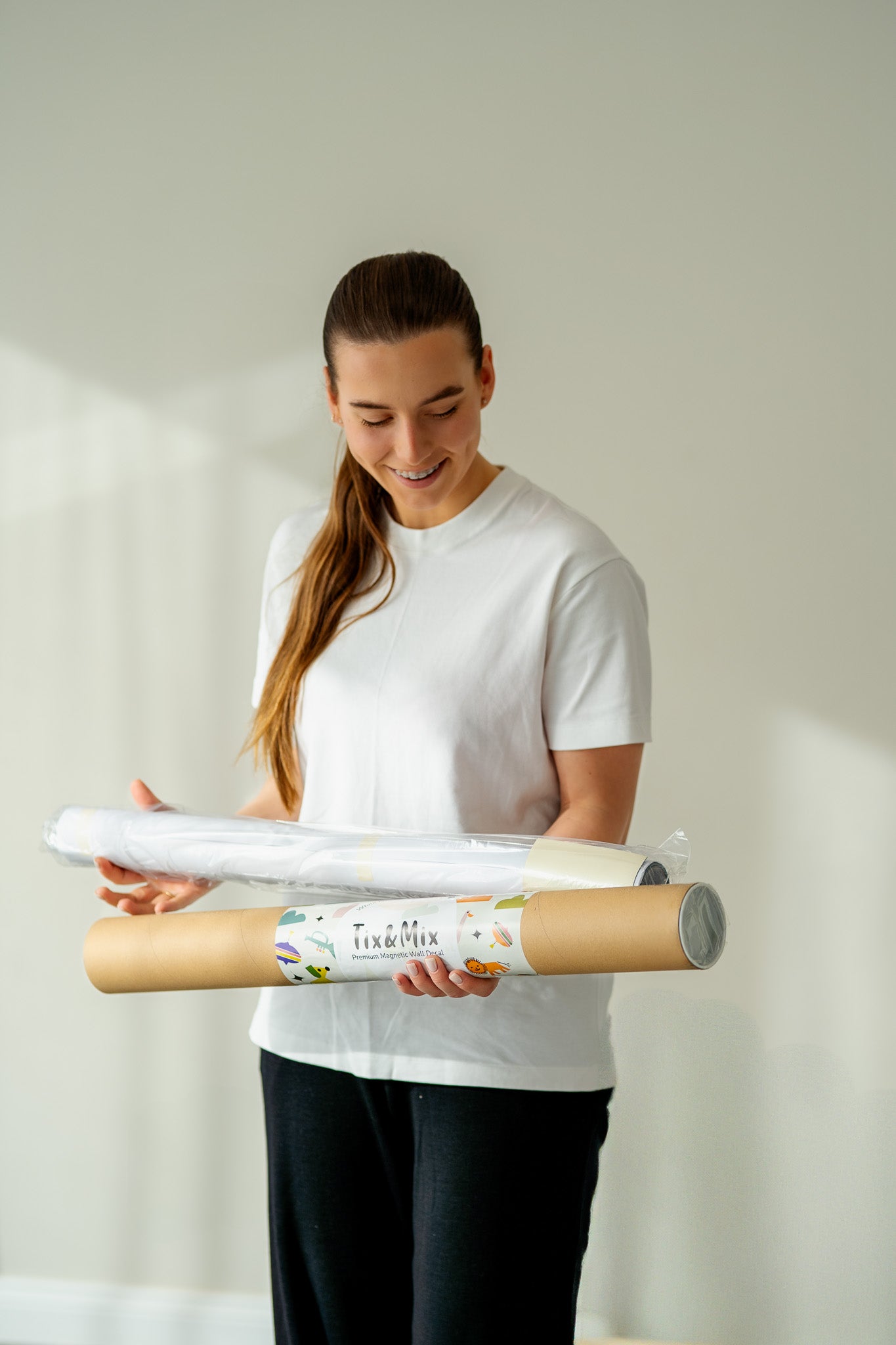 Magnetic wall decal White Pudding